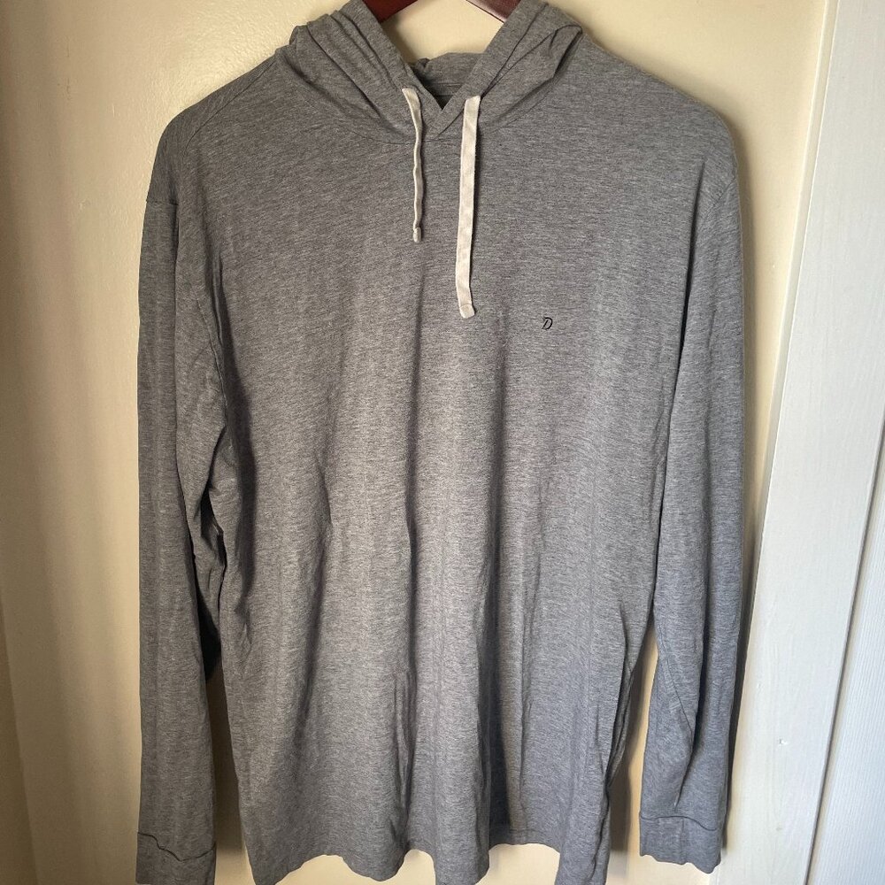 Mens duck camp bamboo long sleeve hood t shirt. Gray. Xl